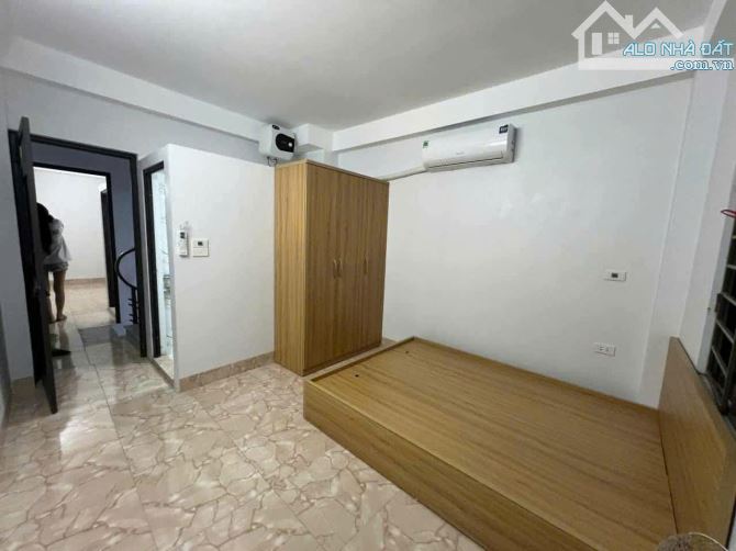 Cho thuê CHDV mới cứng ở Cổ nhuế 5 tầng, 8 phòng khép kín, full đồ - 2