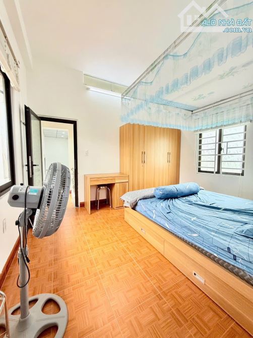 75M2 NHÀ MÊ LỬNG ĐÚC KIÊN CỐ KIỆT TRẦN CAO VÂN THẲNG ĐƯỜNG - 2