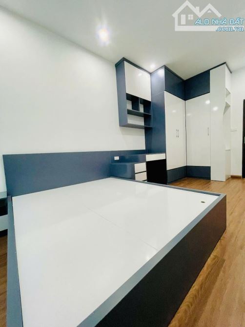 PHÂN LÔ Ô TÔ TRÁNH - MẶT NGÕ THÔNG - KINH DOANH VP - Ở SƯỚNG - 2