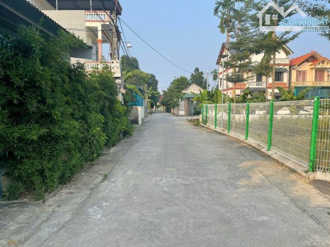 65,5m thôn 8 tân xã, đường rộng, sát đường lớn giá hợp lý - 2