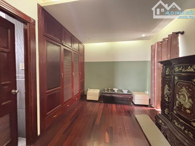 BIỆT THỰ 300M2 - MẶT TIỀN ĐƯỜNG TRƯƠNG VĂN THÀNH, HIỆP PHÚ, QUẬN 9 - 2