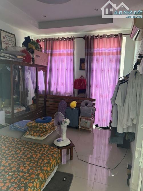 HẺM 6m, NGANG HIẾM 8m, GẦN CHỢ THỦ ĐỨC, DÒNG TIỀN 30tr/th, 310m2; NHỈNH 19 TỶ. - 2
