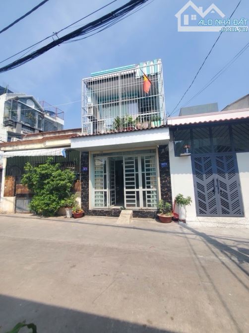 Bán nhà HXT- 40m2 2 tầng ngay BỆNH VIỆN Q12 - 2