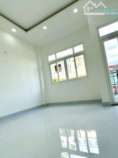 Lô Góc 2 Mặt tiền HXT - khu Bàu Cát - 4x12m - 5 Tầng - Không LG - Nhỉnh 10T - 2