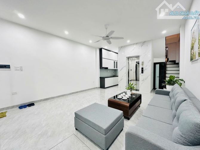 Cần bán nhà Phố TÔN ĐỨC THẮN XÃ ĐÀN Đống Đa 6T Thang Máy Nhà Đẹp Ô Tô Đỗ Cửa Kinh Doanh. - 2