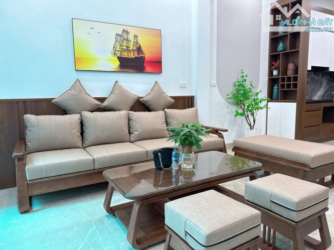 Chính chủ cần bán căn nhà 3 tầng ngõ phố Nguyễn Lương Bằng, TP Hải Dương. - 2