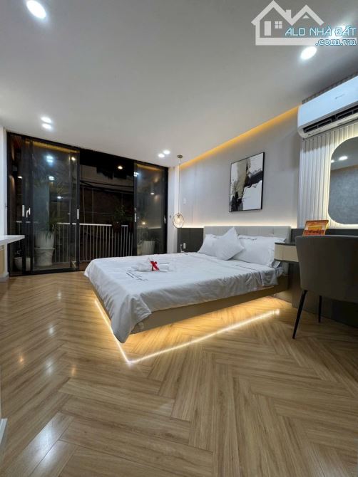 Bán Nhà Mới Full NT Khu VIP Phan Xích Long,PN - 2