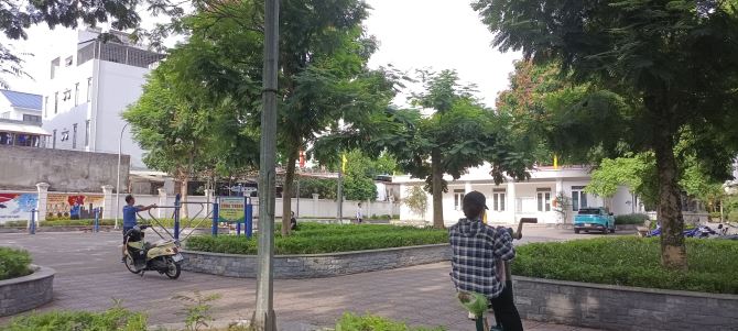 Hiếm! Bán đất mặt ngõ 295 Ngọc Thụy, 50m2, MT rộng, vỉa hè, đường rộng, 3 ôtô tránh nhau - 2