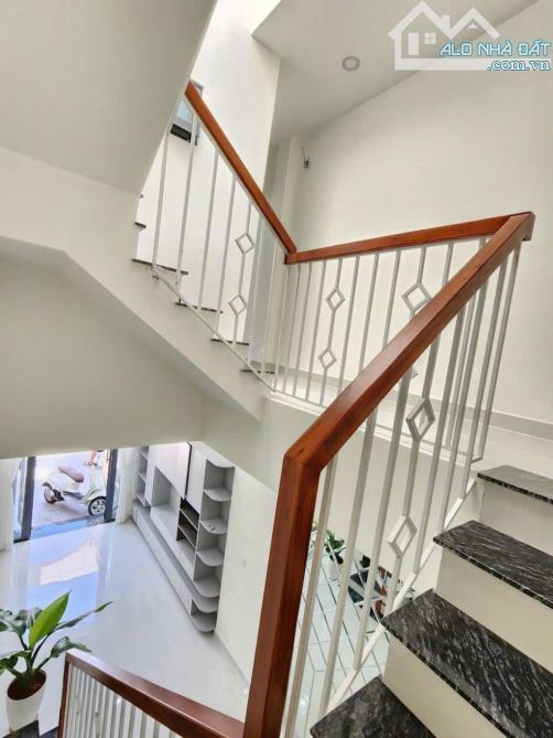 MẶT TIỀN KINH DOANH – 43.2M² – DÒNG TIỀN 8TR/THÁNG – TRUNG MỸ TÂY 10 – 4.1 TỶ - 2