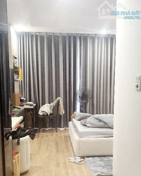 NHÀ ĐẸP 40M2 - NGUYỄN VĂN CỪ - 6TẦNG THANG MÁY - ÔTÔ TRÁNH -  KHU VỰC SẦM UẤT - VỊ TRÍ ĐẸP - 1