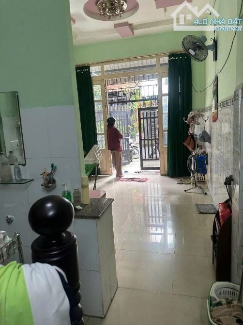 Nhà Lê Văn Quới 10