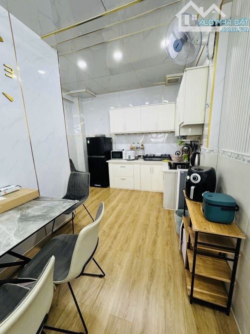BÁN NHÀ HXH, PHAN ĐĂNG LƯU, 54m2, GIÁP HOÀNG HOA THÁM, PHƯỜNG 7, NHỈNH 4 TỶ. - 2