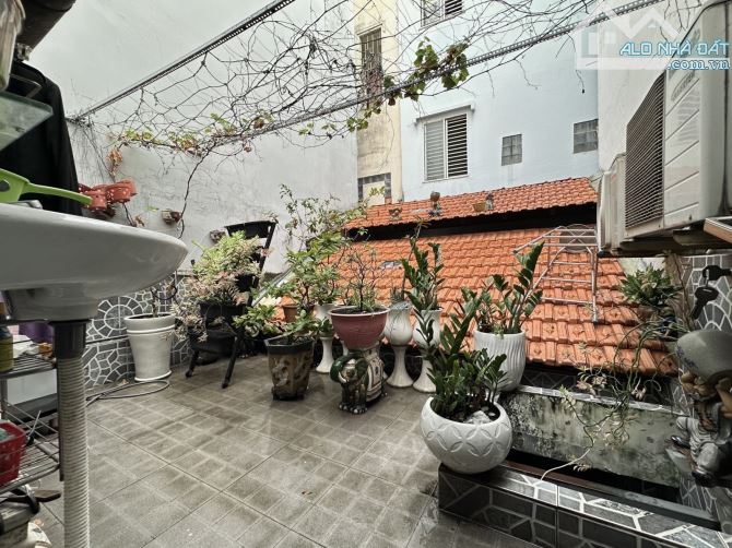 HÀNG NGON HẺM Ô TÔ CÁCH MẠNG THÁNG 8 - QUẬN 3 - DTCND:72M2 - 4 ❌ 18 - 2 TẦNG - CHỈ 12,3 TỶ - 2