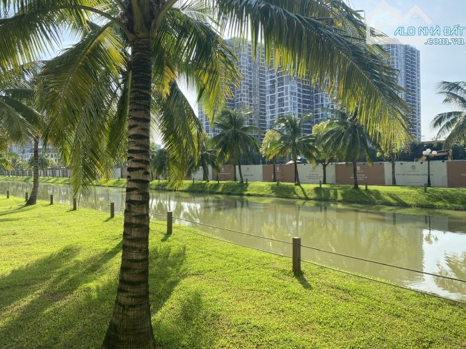 BÁN BIỆT THỰ NGỌC TRAI VINHOMES OCEAN PRAK 1 GIA LÂM, VIEW SÔNG, ĐẮC ĐỊA, 300 M2, 74 TỶ 8 - 1