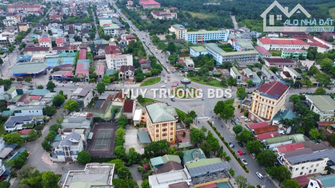 Bán nhà 2 tầng đường Hùng Vương gần ngân hàng Vietcombank Đông Hà - 2