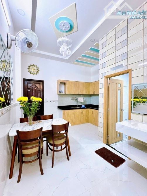 Lê Đức Thọ -60m2, HXH 2 mặt hẻm - 2 tầng 3PN- Chỉ hơn 5 tỷ - 2