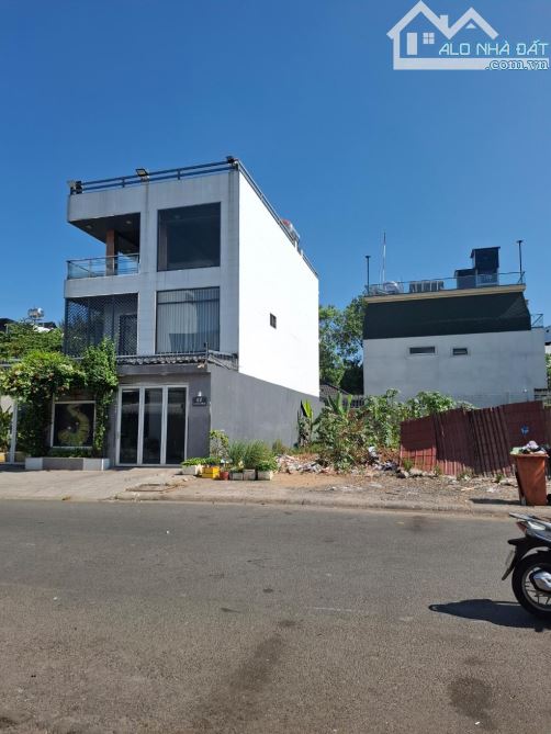 KHUÔN ĐẤT ĐẸP NGAY KHU TÊN LỬA 10x20m TIỆN XÂY VILA- CHDV - 2
