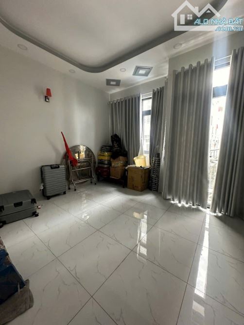 Chủ Gấp Bán Giảm Giá - Đường Hương Lộ 2 - Ngã Tư Bốn Xã - Hẻm 6m - 3 Tầng - chỉ 5 tỷ 050 - 2