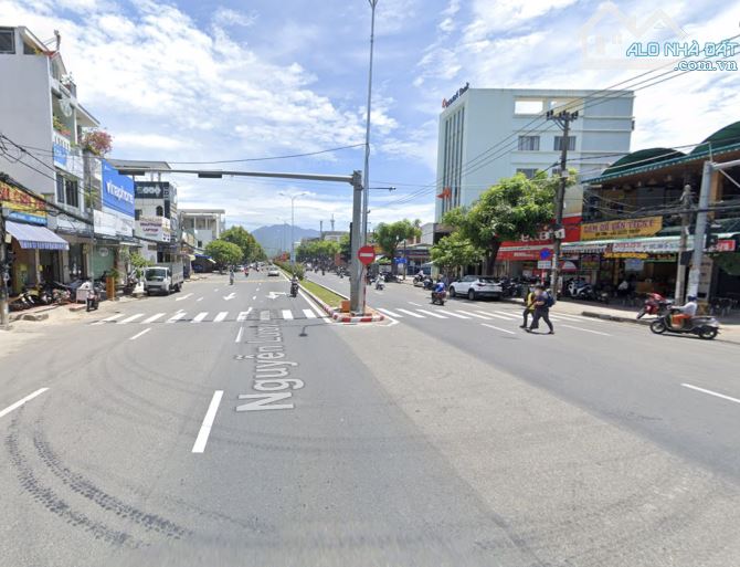 SIÊU HIẾM! BÁN NHÀ 3T MT ĐƯỜNG NGUYỄN LƯƠNG BẰNG ĐỐI DIỆN ĐH BÁCH KHOA ĐÀ NẴNG. - 2