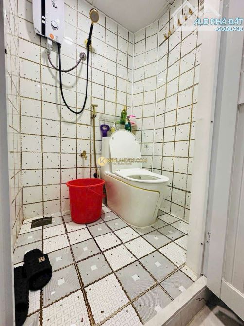 Nhà 77m2 5PN, hẻm thông Lê Hồng Phong, đường trước nhà 4.1m rộng rãi - 2