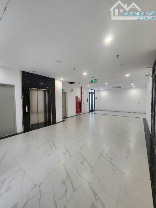 SHOPHOUSE LÔ GÓC TRẦN HỮU DỰC – KINH DOANH VP – 82M² – 6.2 TỶ (9TL694) - 2