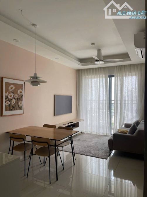 C/c Harmona,  Tân BÌnh:81m2, 2p ngủ, 2wc, Nội thất, 12tr/th - 2
