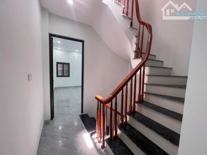 Bán nhà Cổ Nhuế 42 m2, 5 tầng, 5 ngủ, 2 thoáng 6.5 tỷ - 2