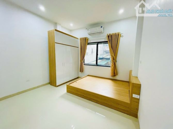 NHÀ PHỐ LÊ QUANG ĐẠO, 4 CHỖ ĐỖ CỬA, 30m RA MẶT PHỐ Ô TÔ TRÁNH, 51m2 11.5 TỶ - 2