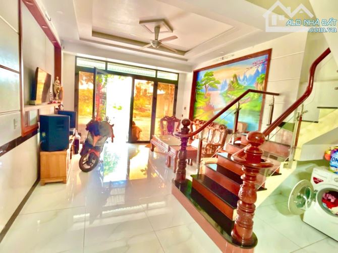 💁‍♂️ Bán nhà 3 tầng 60mv, Công nhận đủ, Không QH, LG. KDC, Mặt tiền đường trục chính. - 2