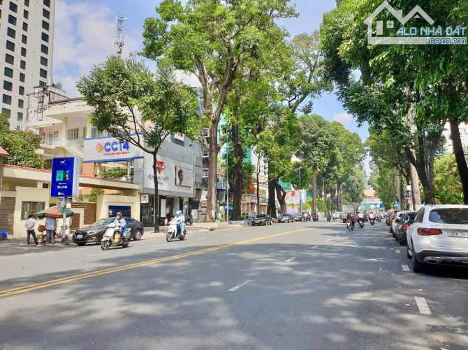 Mặt tiền Phạm Ngọc Thạch, Phường 6, Quận 3 (view Hồ Con Rùa) - 2