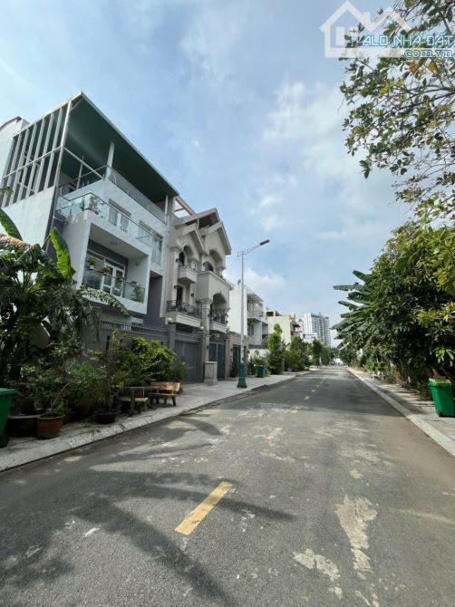 HẠ gấp 5 tỷ bán biệt thự khu dân cư Thủ Thiêm VIllas giá hấp dẫn đầu tư - 2