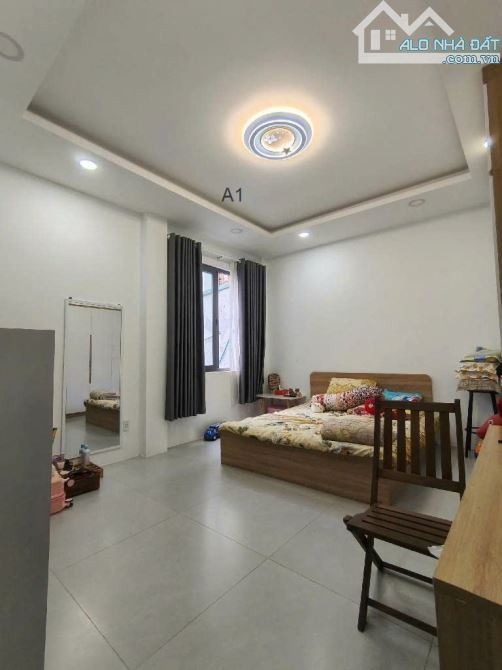 Cần bán gấp nhà hẻm ô tô Trường Chinh Q.12, 52m², 2 tầng, giá chỉ 4.2 tỷ - 2