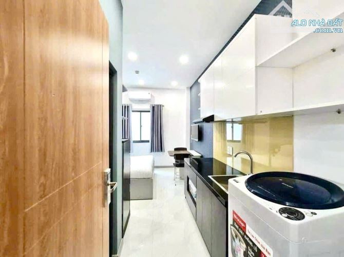 TOÀ CHDV NGUYỄN VĂN KHỐI - 5 TẦNG THANG MÁY 17PN - KHOÁN 65TR/TH - GIÁ NHỈNH 18 TỶ - 2