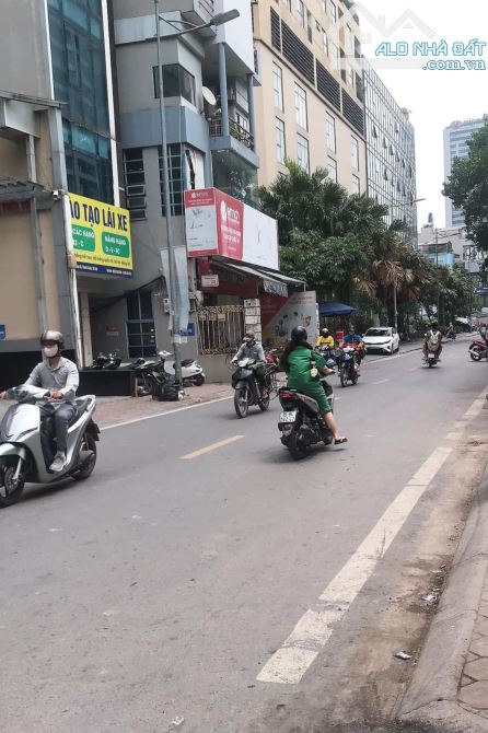 Bán Gấp Nhà Đẹp Mặt Ngõ Ô Tô Tránh – 90m² – 4 Tầng – MT 4.43m – Vị Trí Vàng Vương Thừa Vũ - 2