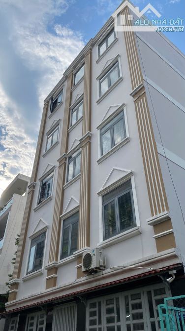 Bán nhà căn hộ dịch vụ đường Nguyễn Tuyển P Bình Trưng Tây quận 2 cũ (205m2) 23 tỷ - 2