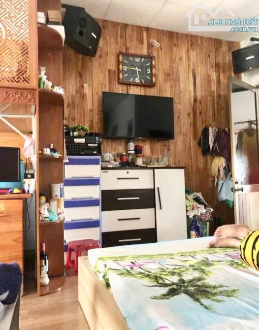 NHÀ NÚI THÀNH – 65M²  - 4 TẦNG – SAU LƯNG NÚI THÀNH – GẦN CÔNG VIÊN NƯỚC -  5.7 TỶ - 2