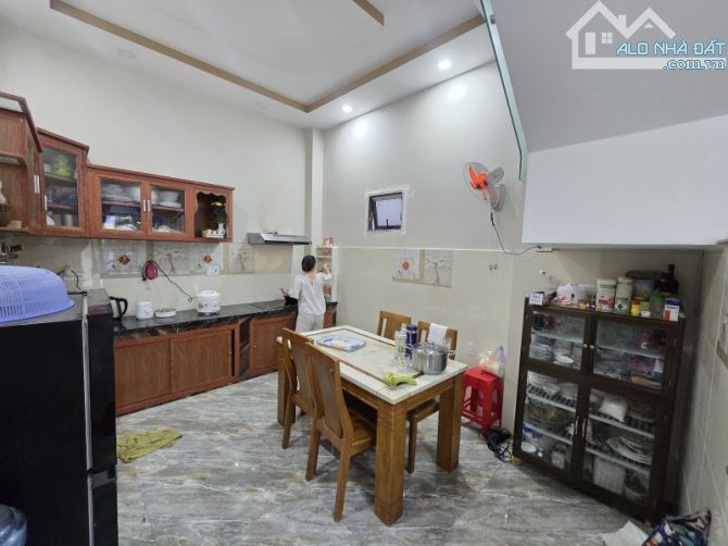 NHÀ 3 TẦNG – 80M² – NGUYỄN DUY TRINH – 6.X TỶ – LÔ GÓC 2 MẶT THOÁNG - 2
