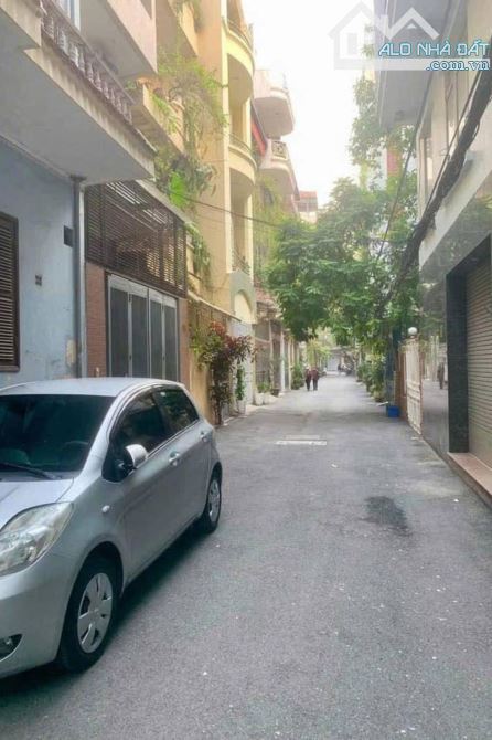 Bán Nhà Ngõ Nguyễn Viết Xuân – 80m² – 4 Tầng – MT 4.6m – Ô Tô Tránh – Khu Toàn Biệt Thự - 2