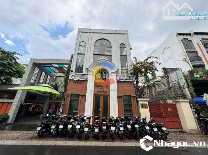 Siêu VIP Nhà Mặt Tiền Nguyễn Thị Diệu P.VTS Quận 3, DT:11x33m 3 Tầng HĐT:180tr Giá:90Tỷ - 2