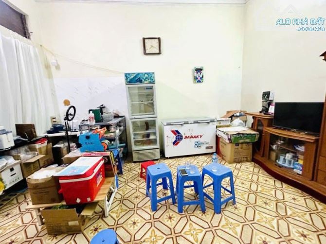 Bán Đất tặng nhà 3 tầng cũ tại ngõ 66 phố Yên Lạc, 80m2, MT:5.2m, Ô Tô Tránh, Giá 25 tỷ. - 2
