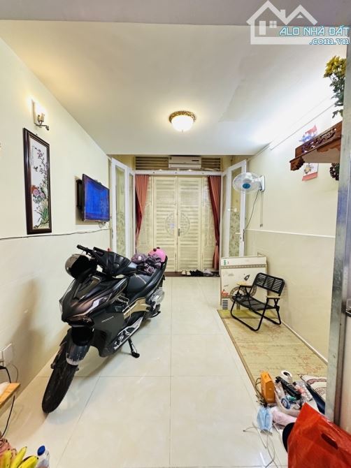NHÀ TT QUẬN 3, NGUYỄN THIỆN THUẬT, HẺM XH, DT: 27m2,  5 TẦNG, CHỈ HƠN 7 TỶ - 2