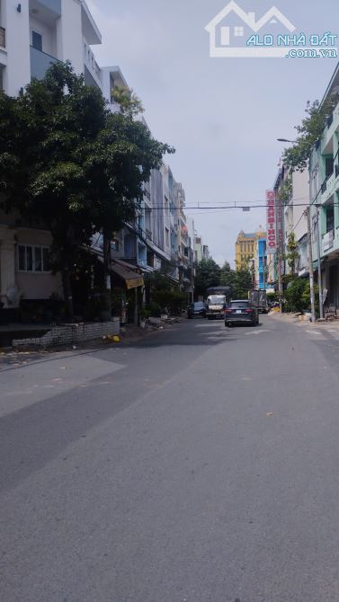 BĐS dòng tiền 40 triệu/tháng! MTKD Trần Văn Kiểu, P. 10, Q. 6 (4x21m) -5 lầu giá 13.5 tỷ - 2