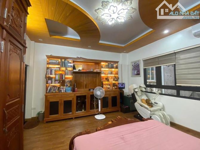 🎉💥SIÊU PHẨM CẦU GIẤY - Ô TÔ ĐỖ CỬA - GẦN CÁC TRƯỜNG ĐẠI HỌC LỚN Trần - Bình 40 m - 6 Tần - 2