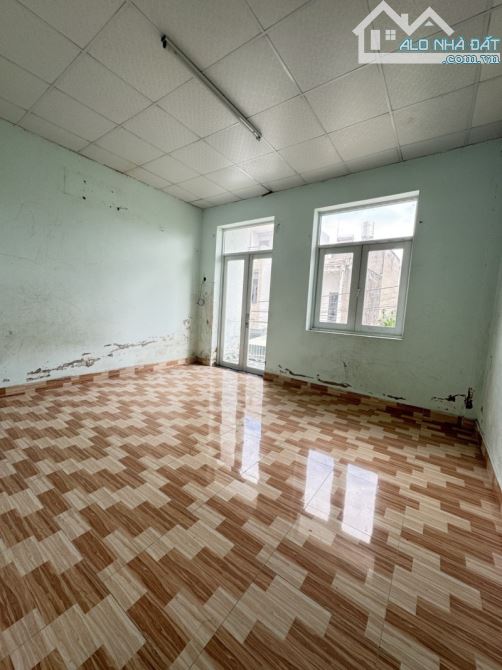 NHÀ 85M² – LÃ XUÂN OAI QUẬN 9 – 4.X TỶ – ĐỐI DIỆN ĐÔNG TĂNG LONG - 2
