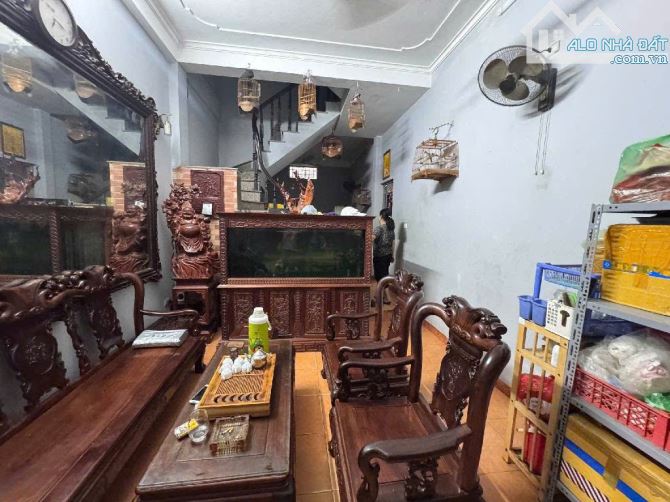 Trường Chinh - Mặt ngõ thông kinh doanh - Ô tô qua nhà - Mặt tiền 5,3m - Gần Ngã Tư Sở - 2