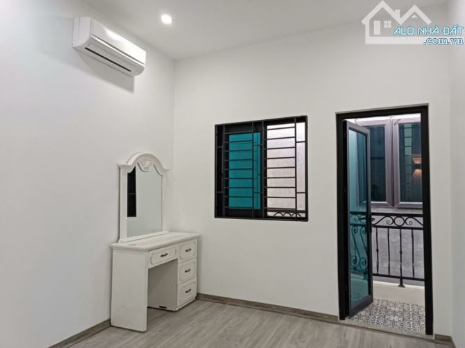 Bán nhà Đông Ngạc 48m2, mặt tiền 8m, 15m ô tô tránh, 6.4 tỷ - 2