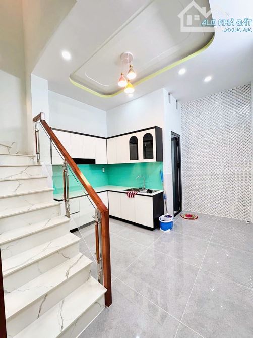 HẺM XE HƠI 6M THÔNG - NHÀ MỚI 3 TẦNG SÁT CHỢ GÒ XOÀI - 52M² (4x13) - BÌNH TÂN GIÁP TÂN PHÚ - 2