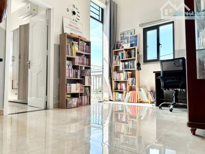 Bán Nhà 2MT đường 6m 3 Tầng Sổ Hồng Riêng Tại Đào Sư Tích  Ngay Chợ Phước Lộc - 2