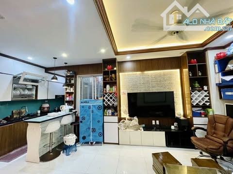 VỊ TRÍ VÀNG KDT TP GIAO LƯU - TIỆN ÍCH BẠT NGÀN - VIEW SÂN CHƠI-  THOÁNG CÁC MẶT Ở SƯỚNG - 2