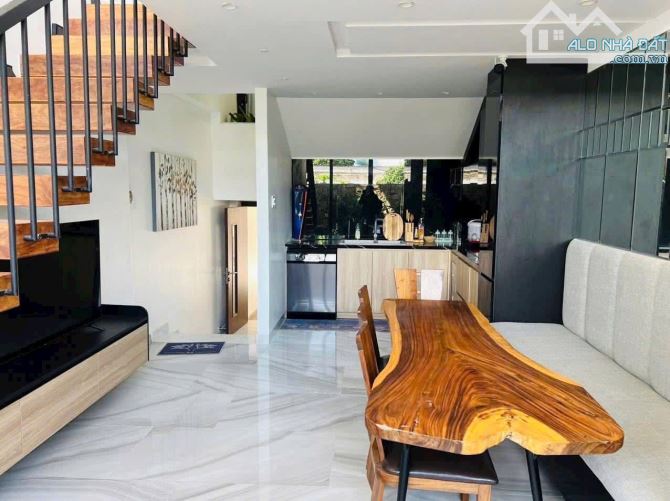 Cho thuê nhà 2 lầu khu biệt thự hưng lợi full nội thất giá 17 triệu - 2